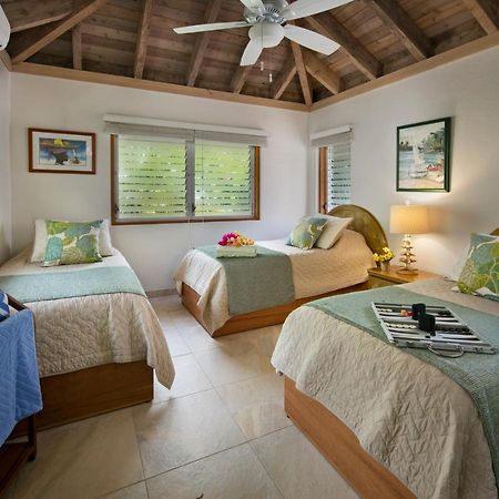 ספניש טאון Beachcomber Villa מראה חיצוני תמונה