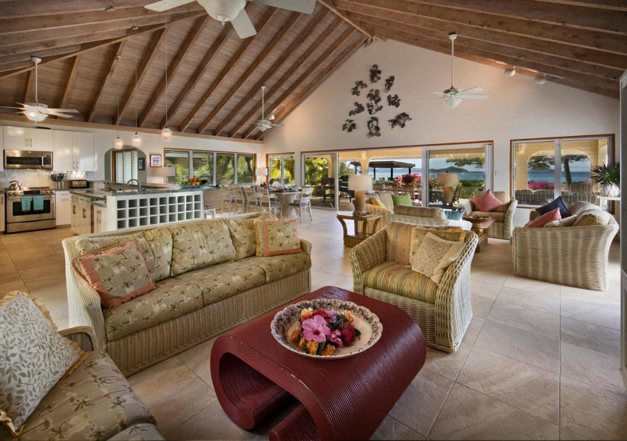ספניש טאון Beachcomber Villa מראה חיצוני תמונה