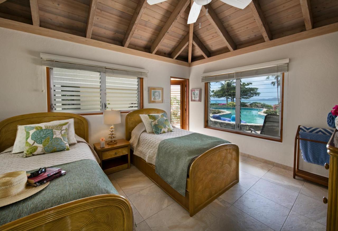 ספניש טאון Beachcomber Villa מראה חיצוני תמונה